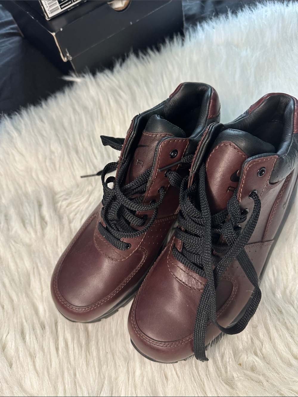 Kids Casual Leather Lace-Up Shoes in Burgundy Nike act boots size 6.5